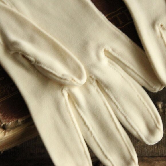 Vintage 1950s 1960s Gloves, White Opera Elbow Length - Picture 7 of 15